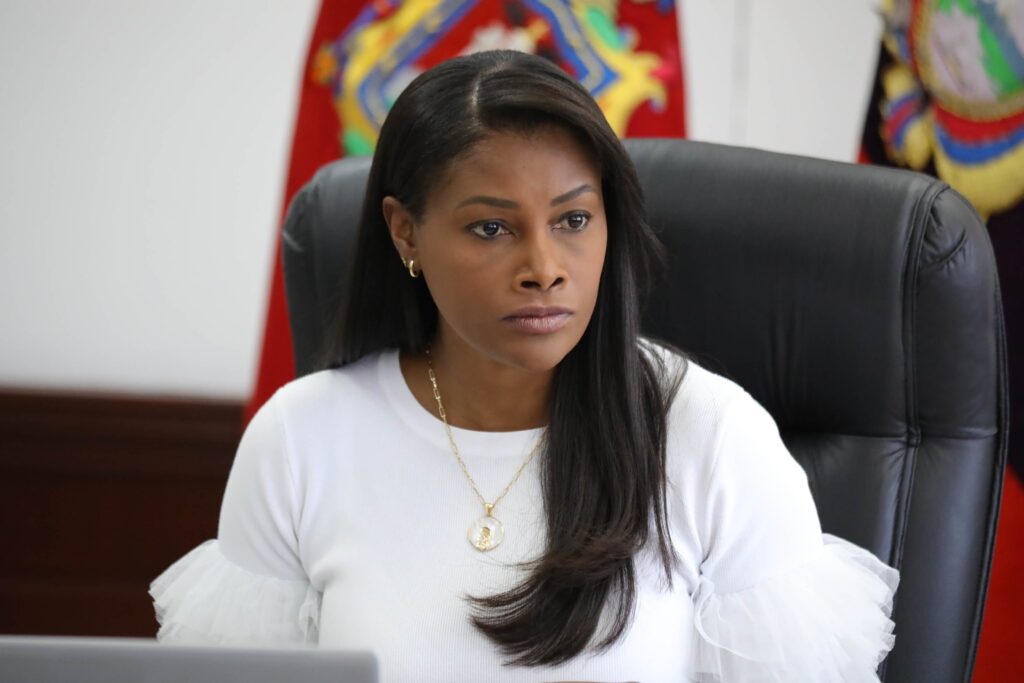 dra-diana-salazar